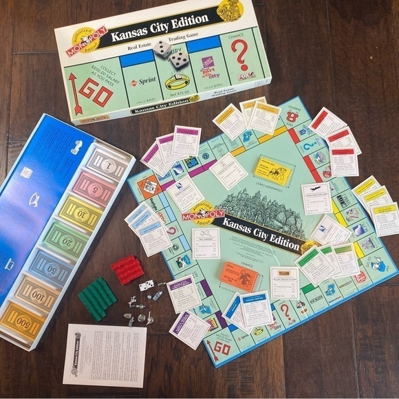 Monopoly Kansas City Edition Official USAopoly Board Game 1997 Missing One Piece - Picture 3 of 16